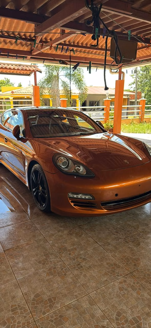Porsche Panamera 2012 BAJO KILOMETRAJE