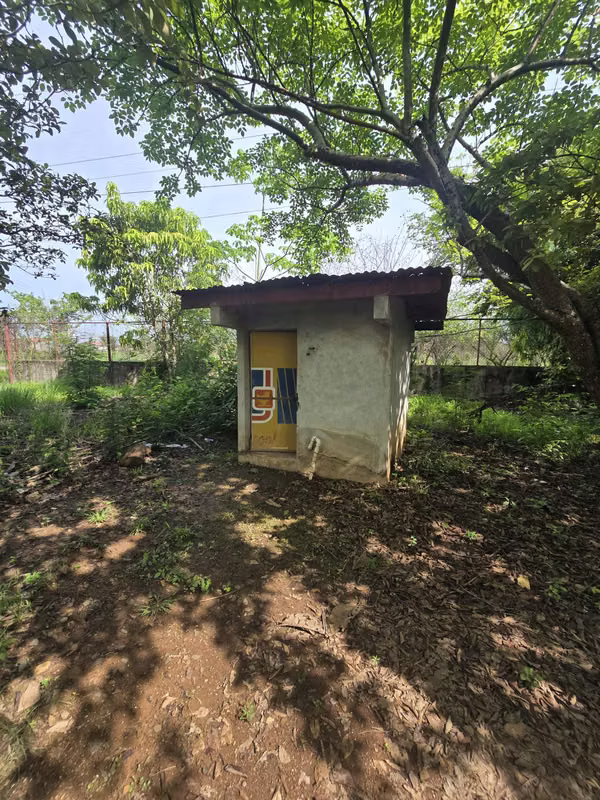 VENTA O ALQUILER BODEGA FRENTE A PANAMERICANA EN AGUADULCE