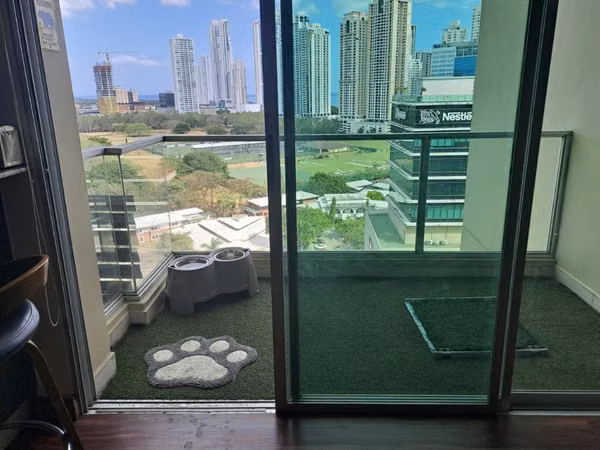Hermoso Apartamento en Costa del Este! Ganga! PH Green Bay! Línea Blanca Completa!