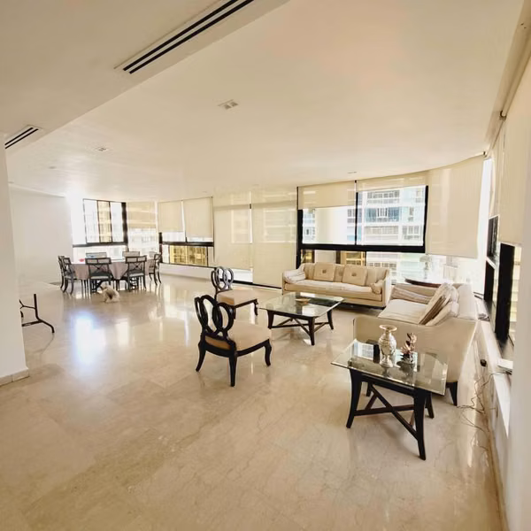 Se vende apto en Punta Paitilla