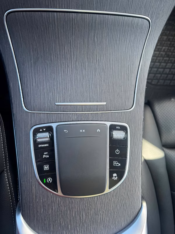MERCEDES BENZ GLC200