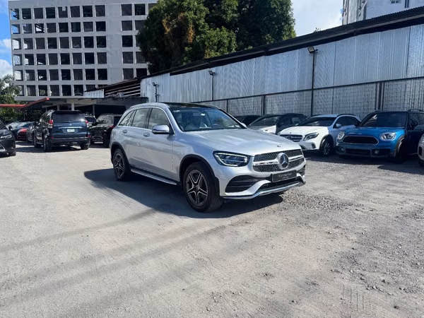 MERCEDES BENZ GLC200