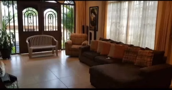 BEAUTIFUL RESIDENCE FOR SALE LA CHORRERA RESIDENTIAL TALAVERA NEAR NICOLAS SOLANO