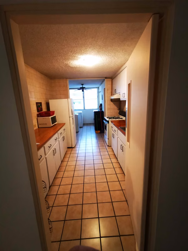 APARTMENT SALE 2 BEDROOMS 1 BATHROOM C / B / E MARBELLA