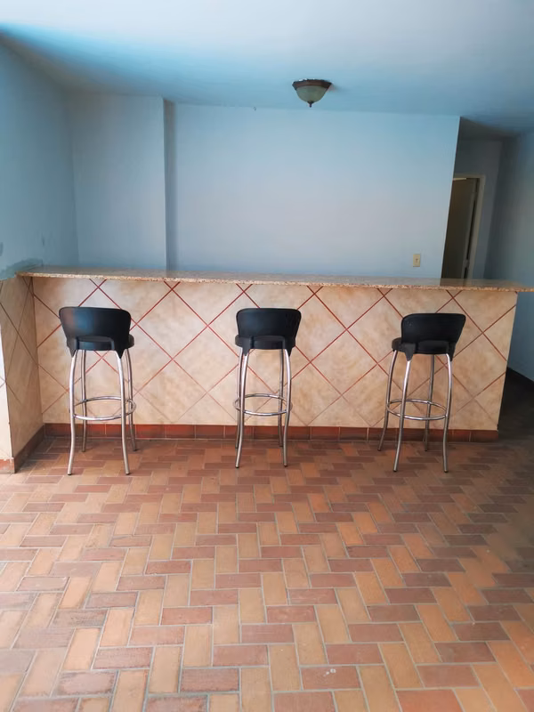 APARTMENT SALE 2 BEDROOMS 1 BATHROOM C / B / E MARBELLA