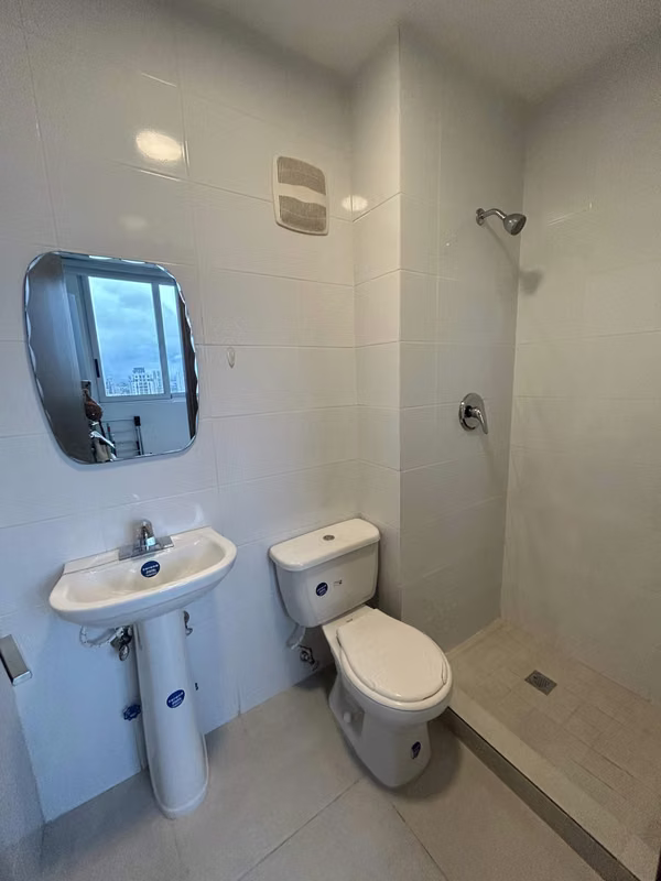 ALQUILER HERMOSO APARTAMENTO FULL AMOBLADO EN OBARRIO