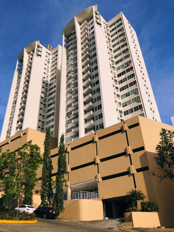 SALE APARTMENT USED PH MAJESTIC EDISON PARK 2 BEDROOMS