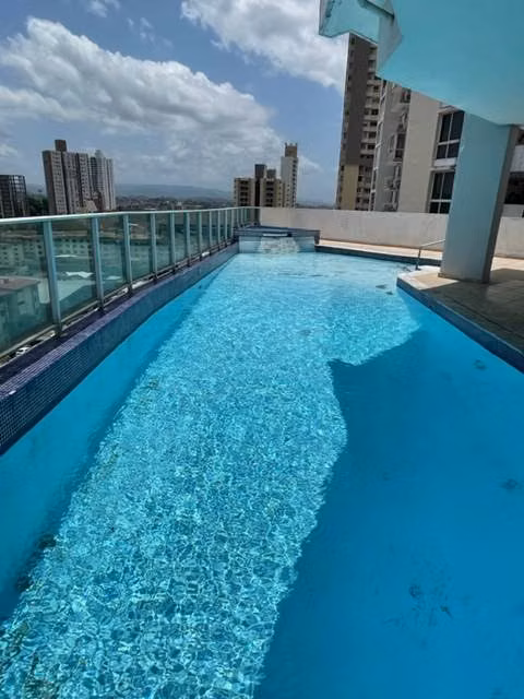APARTAMENTO EN VENTA EN PH HIGHLAND VIEW, 12 DE OCTUBRE.
