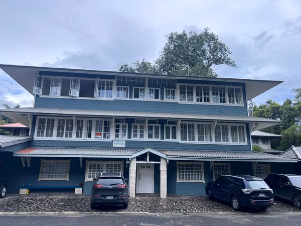 BUILDING FOR SALE CLAYTON WITH 9 APARTMENTS FULLY FURNISHED