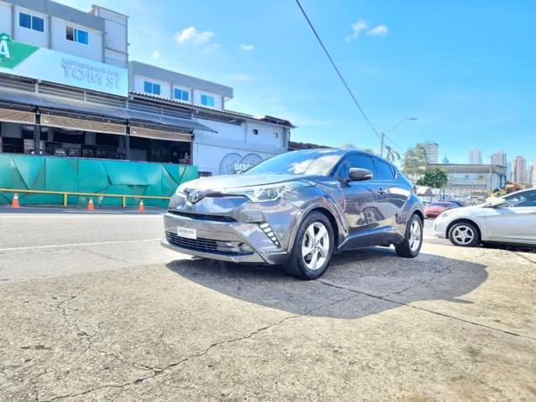 Toyotq C-HR 2019