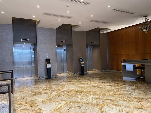 Oficina amoblada en Alquiler, Obarrio - Ph Twist Tower