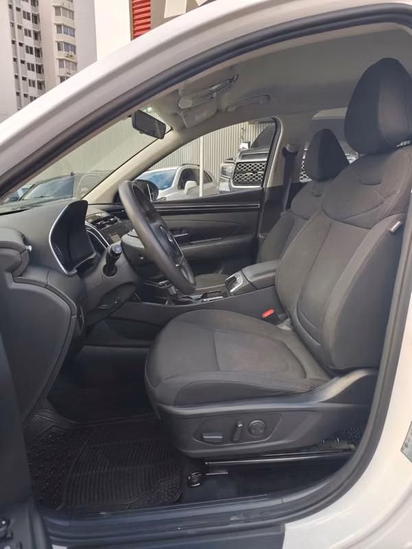 HYUNDAI TUCOSN 2023