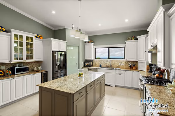 Exclusive Estate in Lucero Golf and Country in Boquete