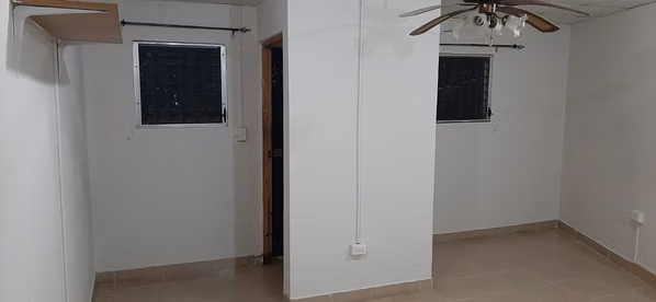 Independent room rental. The Andes # 1 $280 near the Sugar Bread Metro Station.