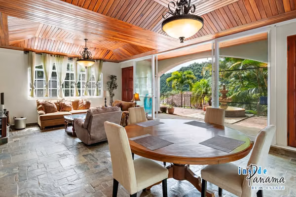 Elegant Colonial Style Home in Valle Escondido Boquete