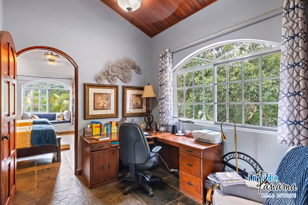 Elegant Colonial Style Home in Valle Escondido Boquete