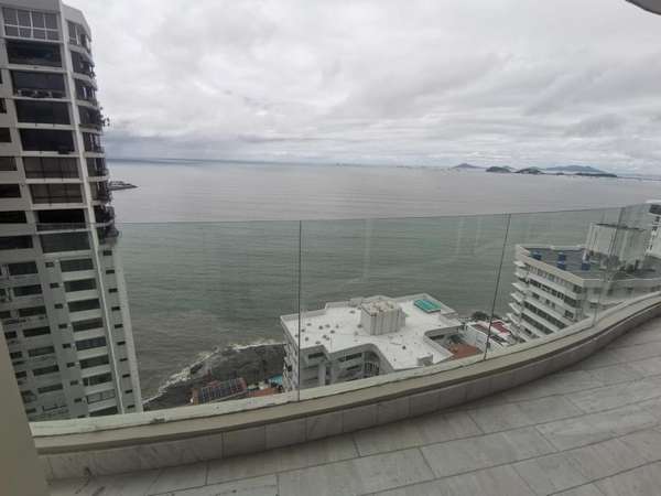 For rent apartment in PH The Towers / Punta Psitills