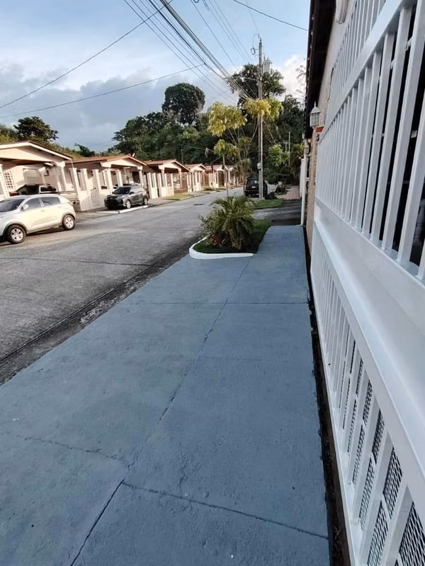 Vendo casa en Urbanización Brisas del Golf