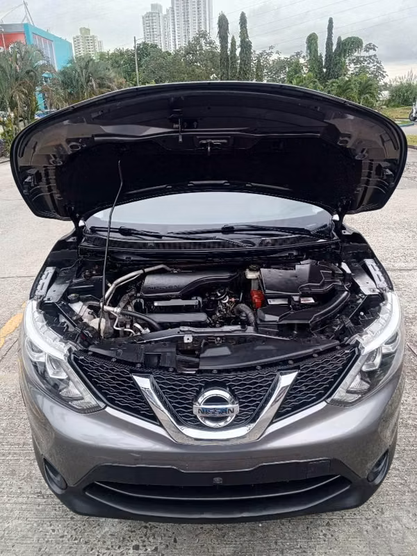 NISSAN QASHQAI CON ARRANQUE DE BOTON