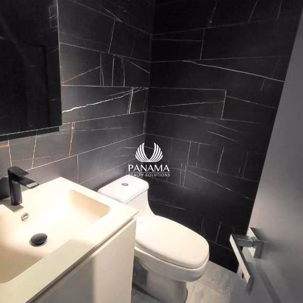 APARTMENT FOR RENT IN NUOVO BUILDING, STEPS FROM CINTA COSTERA