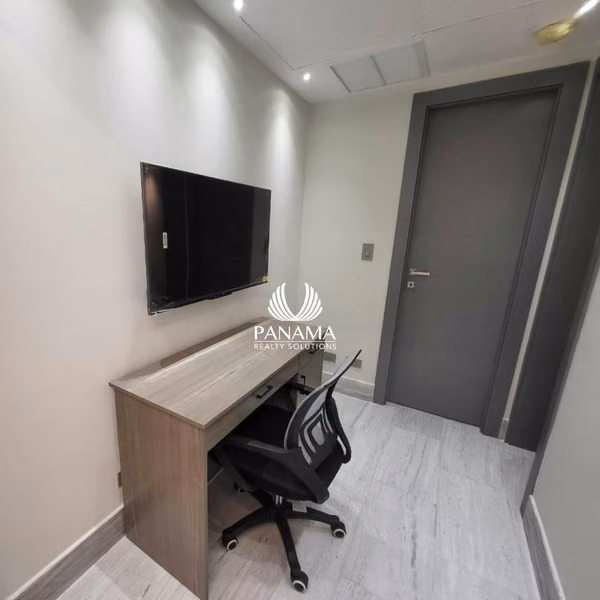 APARTMENT FOR RENT IN NUOVO BUILDING, STEPS FROM CINTA COSTERA