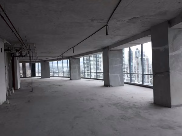 OFICINA vista Mar/ciudad Costa Este ALQUILER/VENTA en gris Financial Park 1000mts2