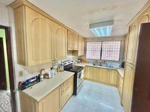VENTA CASA DUPLEX EN ZONA TRANQUILA