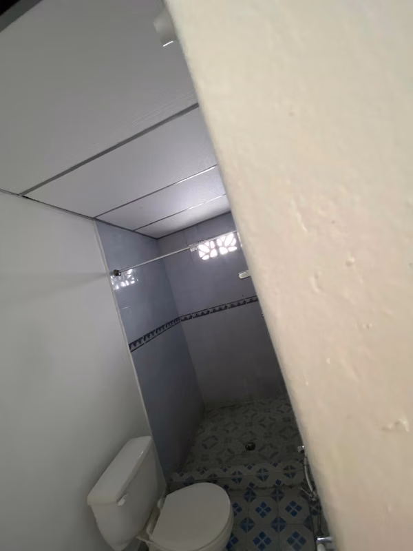 Venta de amplia casa en el Tecal