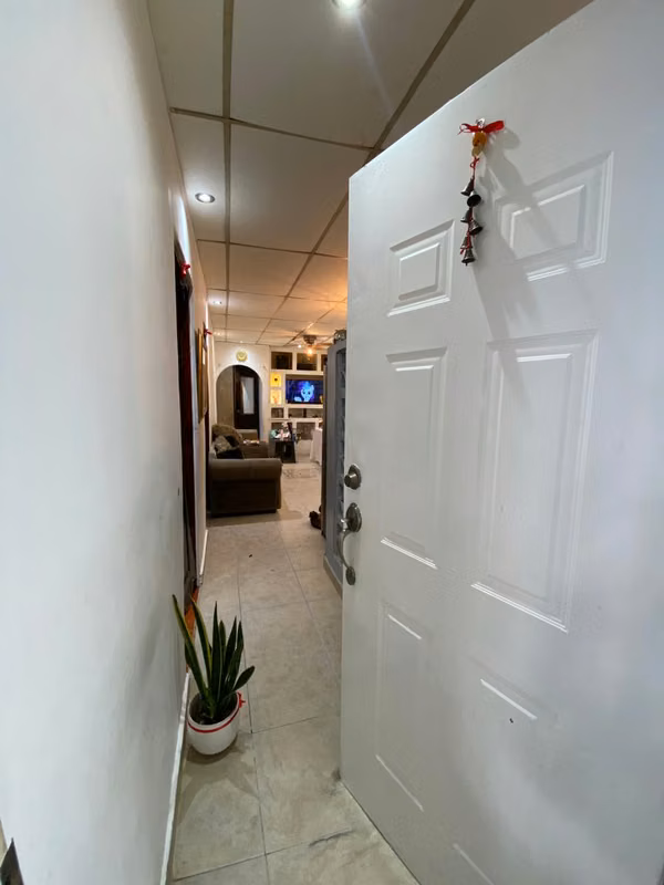 Venta de amplia casa en el Tecal