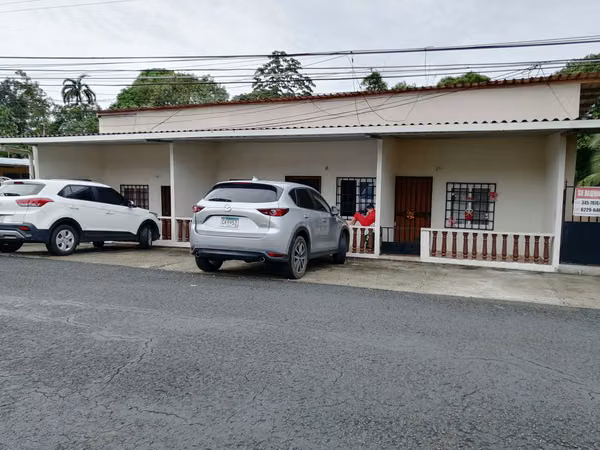 LA CHORRERA  SE ALQUILA  APARTAMENTO CALLE MATUNA, A 1 MINUTO DE AVE. LIBERTADOR