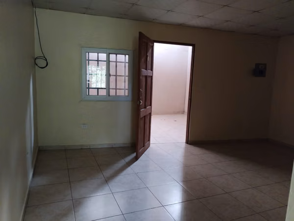 THE JETTY ARE RENTED APARTMENTS STREET MATUNA, 1 MINUTE AWAY