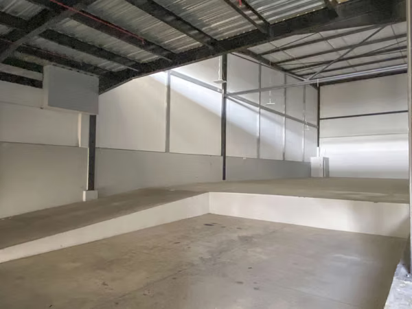 Se vende Bodega en Tocumen