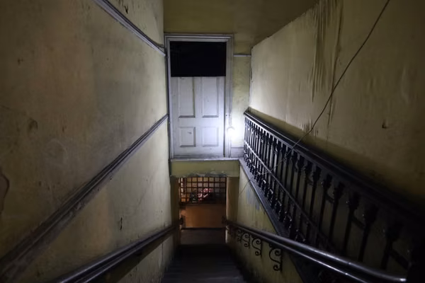 Proyecto de Restauración en Casco Viejo: Edificio Histórico a la Venta