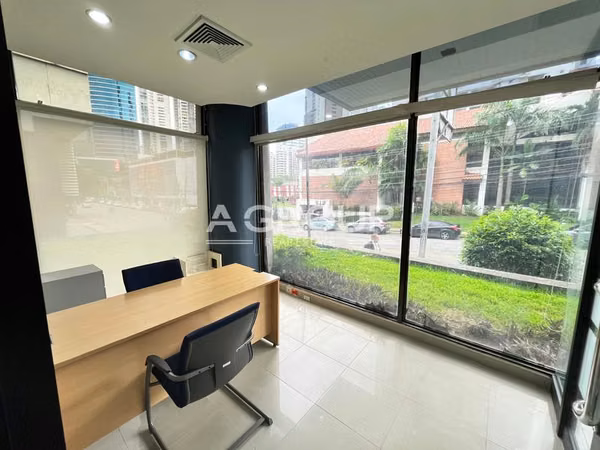 PAN-AMERICAN LIFE PLAZA - Calle 50 - Commercial Space For Rent