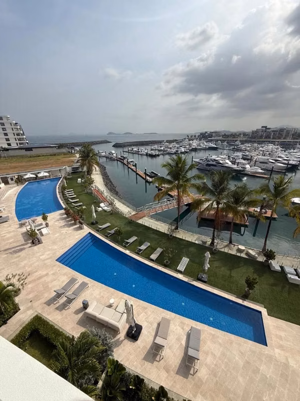 Beach Club Residence / Ocean Reef / Venta