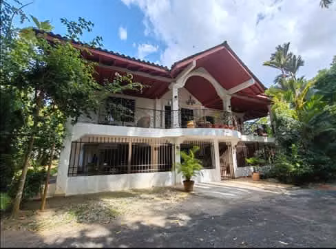FOR SALE, BEAUTIFUL SINGLE-FAMILY HOME IN ALBROOK, VERY COMFORTABLE, LARGE LOT