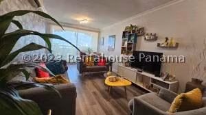 Venta de Apartamento con 88m2 en La Fontana PH Mikonos 26-3709SR