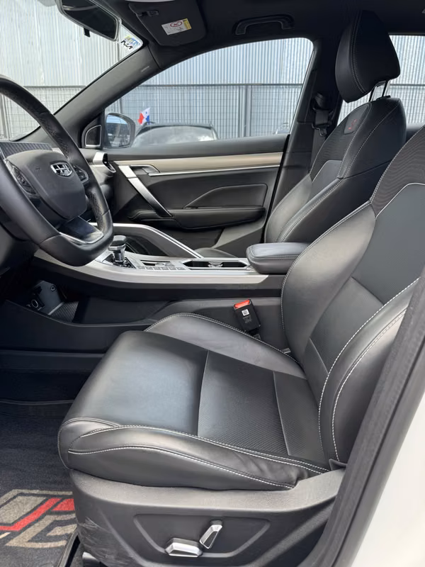 GEELY COOLRAY 2023