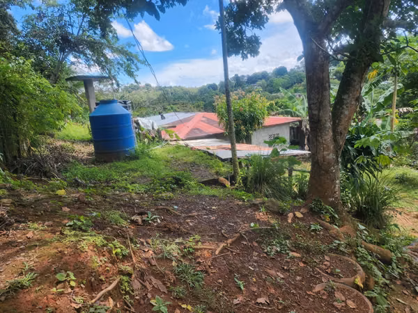 VENDO PROPIEDAD EN LAS ACACIAS DE ARRAIJAN