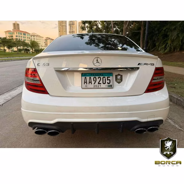 Mercedes Benz C63 2013