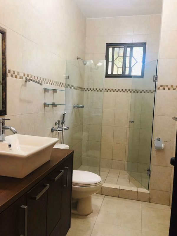 HOUSE FOR SALE IN ANCON