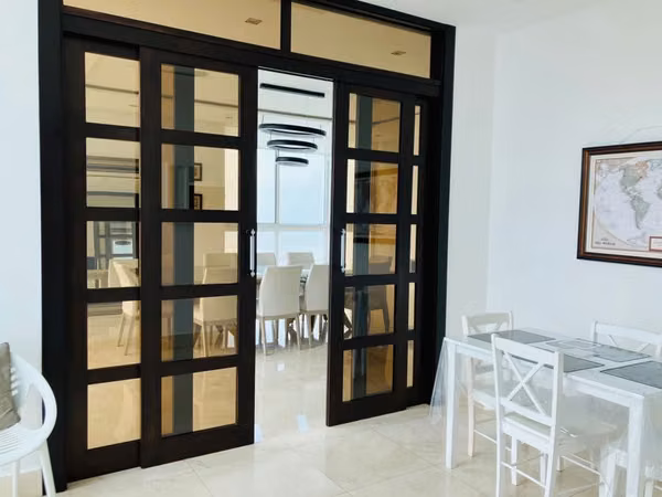 Venta Apartamento en Vitri, Penthouse, de 4 rec. Frente Al Mar, Lujoso,