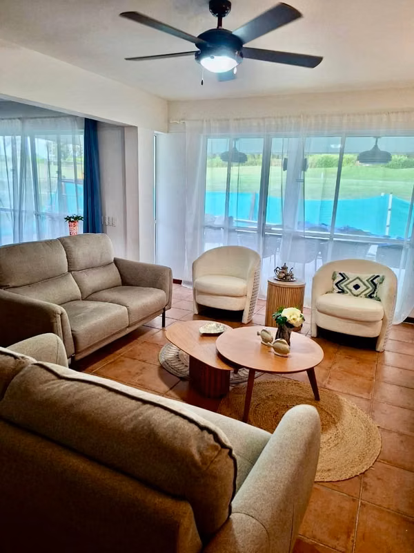 ALQUILER TOWN HOUSE en VILLA DECAMERON, Farallón