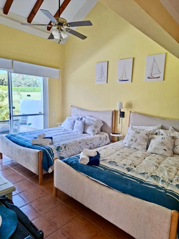 ALQUILER TOWN HOUSE en VILLA DECAMERON, Farallón