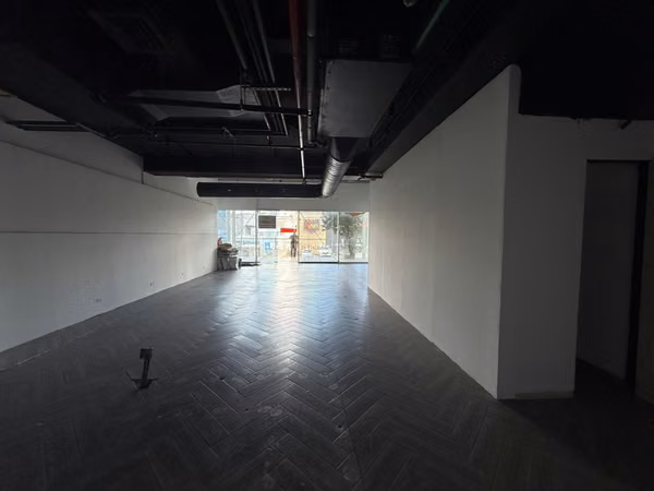Commercial Space for Sale in San Francisco The Tower Business 225m2