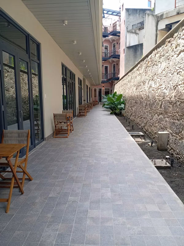 ¡SE ALQUILAN LOCALES EN PLAZUELA ALFARO!
