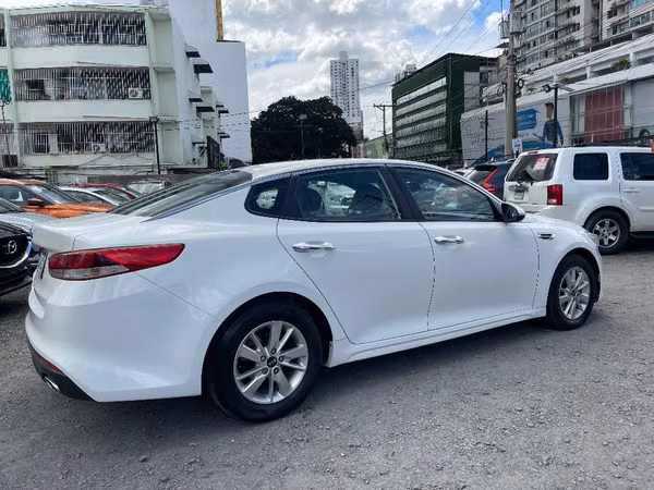 KIA ÓPTIMA 2018 AUTOMATICO