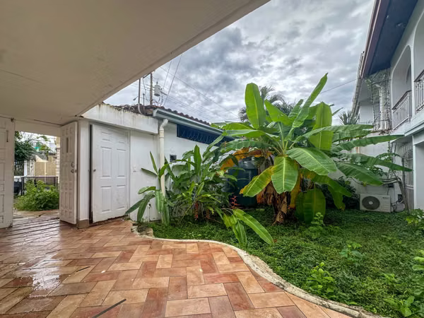 For Sale House in La Alameda, Bethania