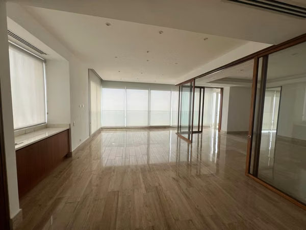 Sophisticated Luxury Living in Costa del Este
