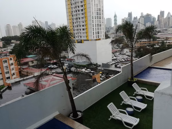 Apartment for sale in PH Plaza Valencia Via España